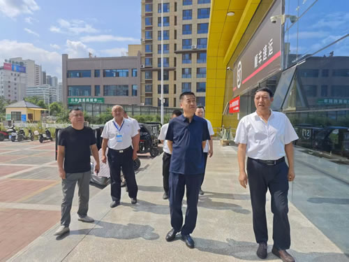 黨委書記、董事長張宏偉在成縣片單位開展工作調(diào)研